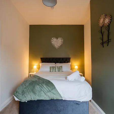 The Alfred * 레드카