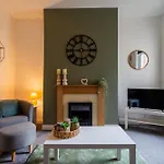 The Alfred Redcar